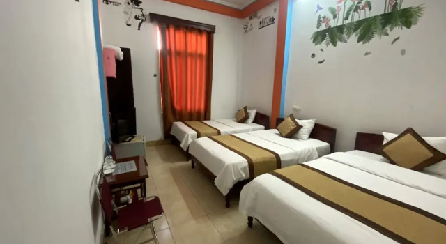 Трёхместный номер Deluxe Alex Ha Long Hotel