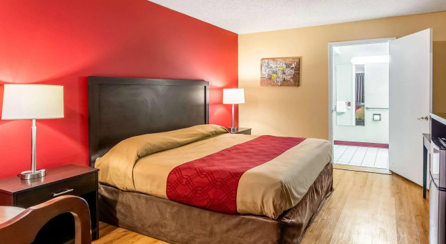 Econo Lodge East, Prenota Hotel Staunton 