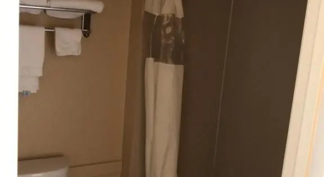 Четырёхместный номер Standard Arlington Inn