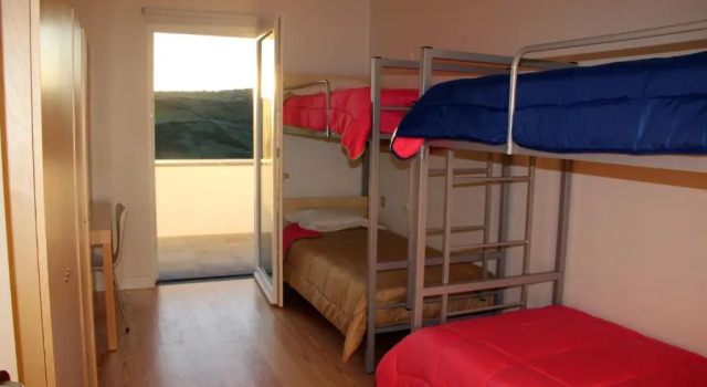 Кровать в общем номере Azores Youth Hostels - Santa Maria