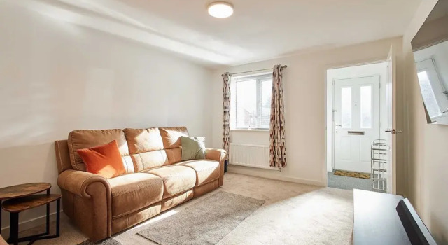 Host Stay Aronora Guest House