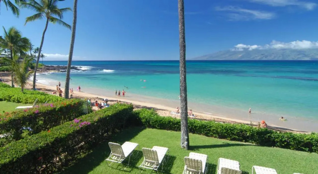 Апартаменты с 2 комнатами рядом с пляжем Napili Sunset Beach Front Resort