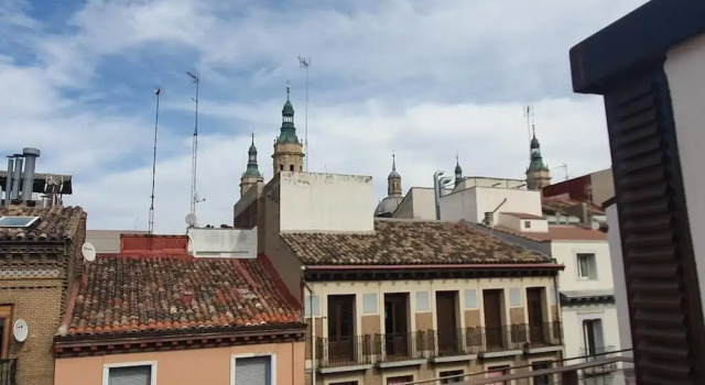 Casa Platerias S.XV, Забронировать Отель Отели Сарагосы с парковкой, рядом с Парафия Сан-Мигель-де-лос-Наваррос, Парковка
