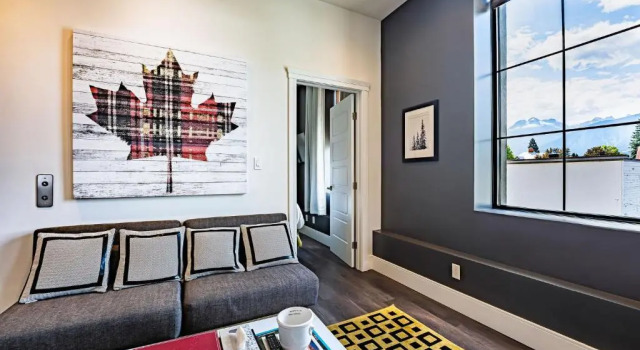 In the Heart of it All by Revelstoke Vacations, Buchen Sie Ferienwohnung Revelstoke 