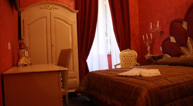 Pope's Suites