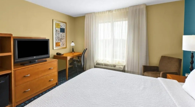 Номер Standard Fairfield Inn & Suites by Marriott Lexington North