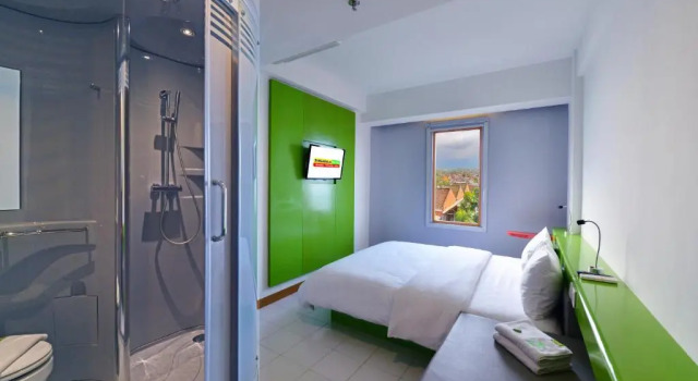 Двухместный номер Standard с видом на горы Grand Singaraja Beach Hotel