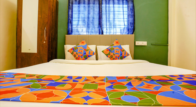 Номер Deluxe FabHotel Diamond Stay