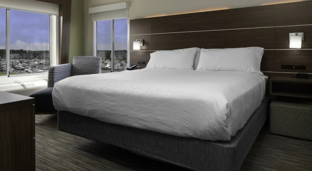 Люкс c 1 комнатой с видом на гавань Holiday Inn Express North Myrtle Beach - Little River by IHG