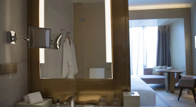 Клубный номер Standard Hyatt Regency Ningbo Hangzhou Bay