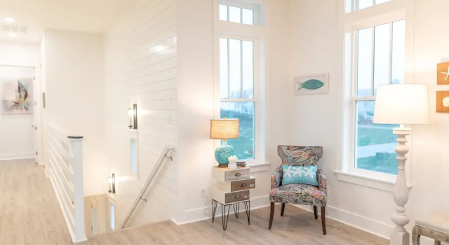 700 Sunrise Ave 4 Bedroom Home