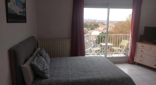 Апартаменты Residence d'Anjou - Grand studio avec balcon et parking privatif