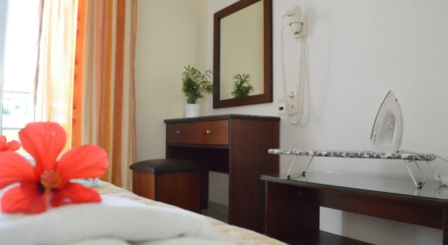 Konstantina Apartments, Забронировать Апартаменты/квартира Отели периферии Ионических островов с парковкой, Парковка