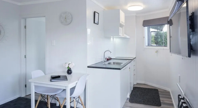 Студия Economy Dunrovin Motel