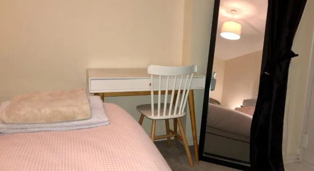 Entire 4 Bed Townhouse, Varaa Hotelli Exeter Devon