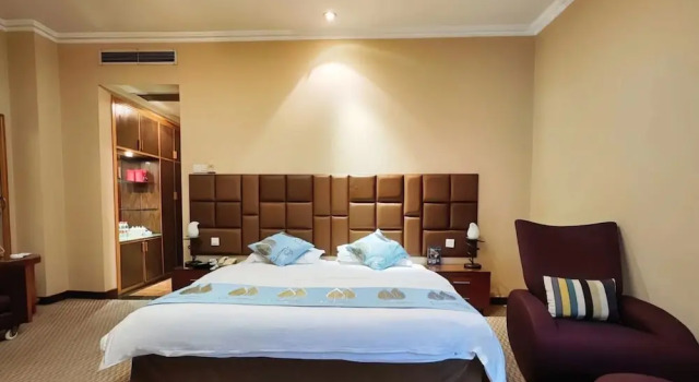 Двухместный номер Business Chongqing Milky Way Hotel