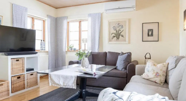 Amazing holiday home on Osterlen by the sea, Rezerwuj Hotel Hotele w Lagos z parkingiem, Parking