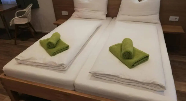 Flöckner B & B