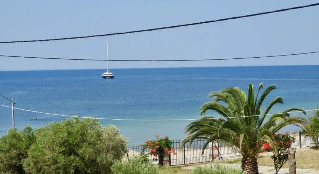 Полулюкс Royalty Suites Seaside