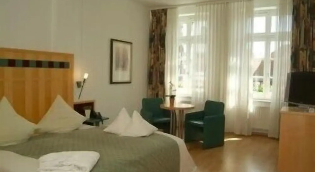 Akzent Hotel Tietmeyer & Cross Side, Забронировать Отель Отели Schöppingen с парковкой, Парковка