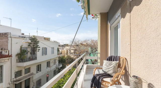 Апартаменты Sun splashed sanctum balconies Acropolis