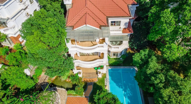 Вилла с 6 комнатами с балконом и с видом на внутренний двор Milake Holiday Villa