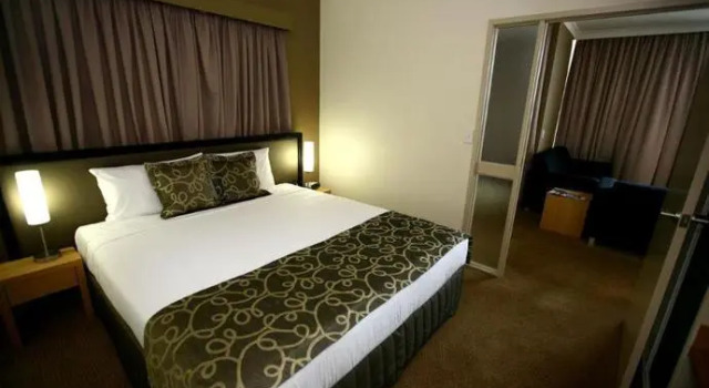 Rydges Mackay Suites