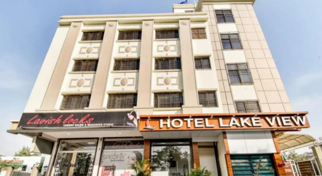 Hotel Lake View By WB Inn