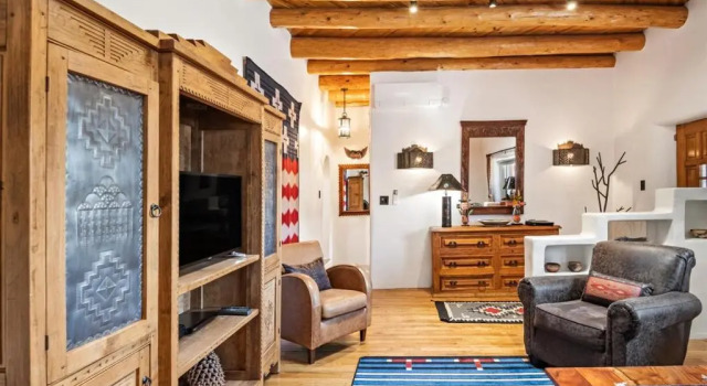 Коттедж 3 Bedroom 5 Min Walk To Plaza- Amor