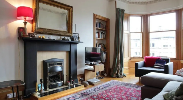 1 Bedroom in Central Edinbrugh Sleeps 2, Забронировать Апартаменты/квартира Апартаменты Эдинбурга, рядом с The City of Edinburgh Council, Апартаменты/квартира