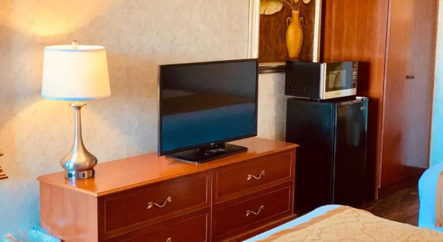 Четырёхместный номер Standard St. George Inn and Suites