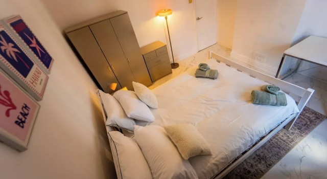 Room-comfy One-bdr in a Manchester House, Забронировать Гостевой дом Гостевые дома Англии, Гостевой дом