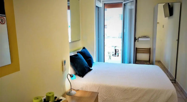 Одноместный номер Standard Le Petit Hotel