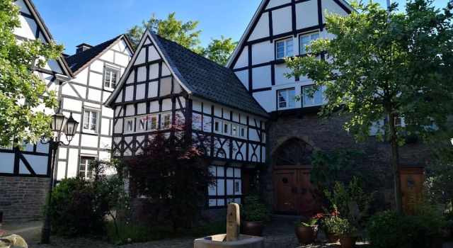 Fünf Giebel Eck in der Freiheit am Ruhrtalradweg