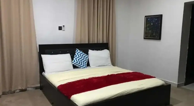 Perfect Havens, Book Hotel Ikoyi 