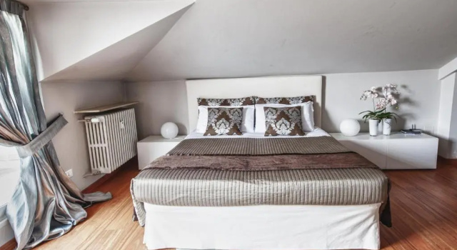 Cute & Cozy Terrace, Забронировать Отель Бергамо Bergamo Province, рядом с Пьяцца Веччиа