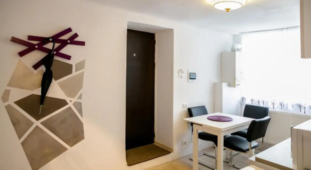 Hegel Apartment, Varaa Huoneisto Sibiu 