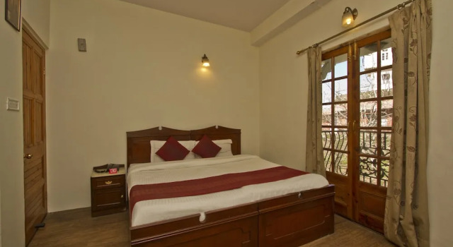 OYO 1706 Hotel The Alpine Heritage Residency