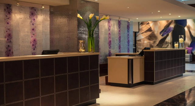 Renaissance Chicago North Shore Hotel, Забронировать Отель Отели Иллинойс 4 звезды, 4*