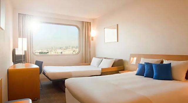 Двухместный номер Superior Отель Novotel Paris Centre Tour Eiffel