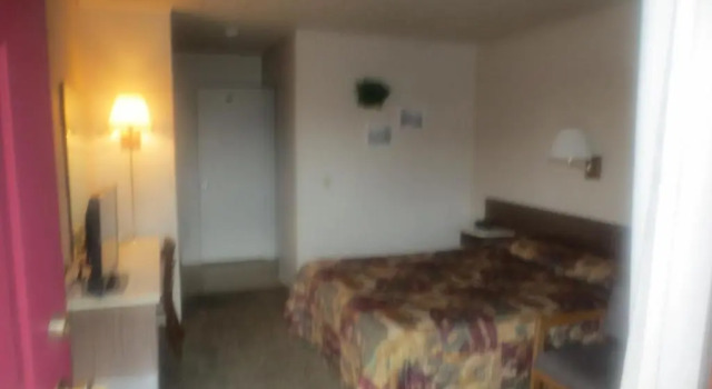 Номер Standard Downtowner Inn