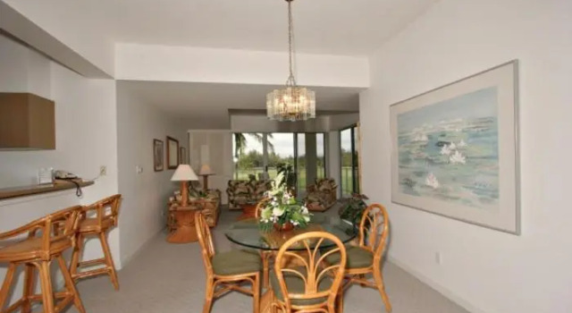 Vista Waikoloa by South Kohala Management, Забронировать Отель Отели Ваиколоа-Виллидж с парковкой, рядом с Waikoloa Beach Golf Course, Парковка
