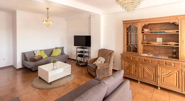 Guest House 4U - Povoa Seaside, Забронировать Гостевой дом Гостевые дома Повуа-ди-Варзин, рядом с Povoa de Varzim Metro Station, Гостевой дом