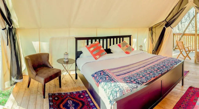 Firelight Camps, Book Feriehus SPA-hoteller i New York State, SPA
