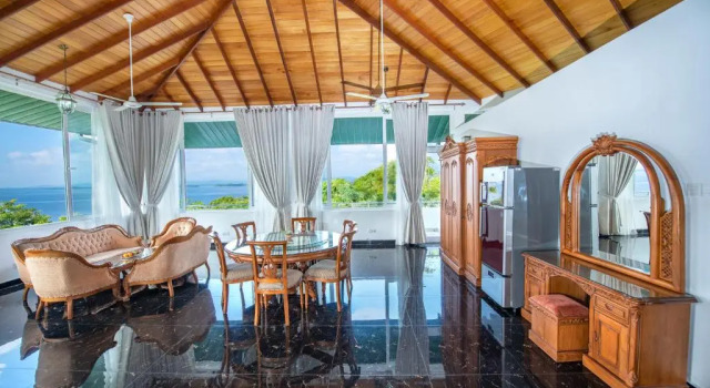 Люкс с видом на озеро Hotel Sudu Araliya