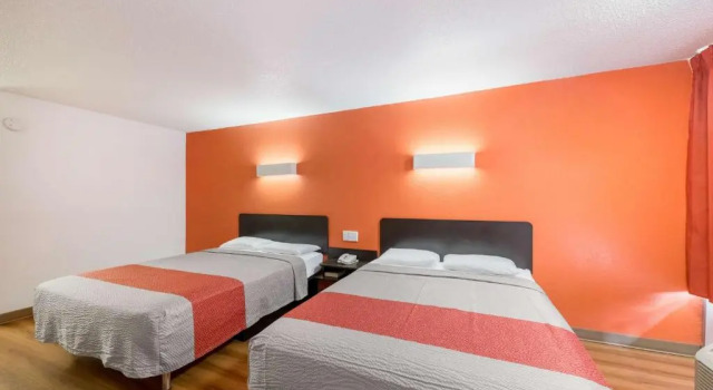 Четырёхместный номер Standard Quality Inn Bricktown