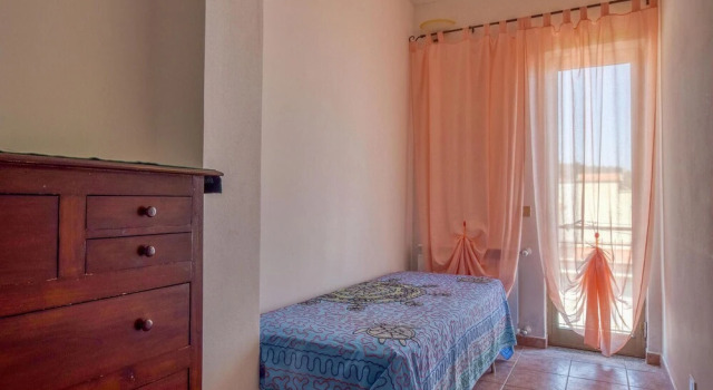 Nice Apartment in Marina di Caronia With Wifi and 2 Bedrooms, Book Apartment Hotels in Sicily with Parking, Parking