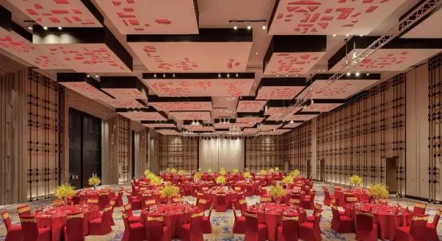 Двухместный номер Deluxe с балконом DoubleTree Resort by Hilton Hainan – Xinglong Lake