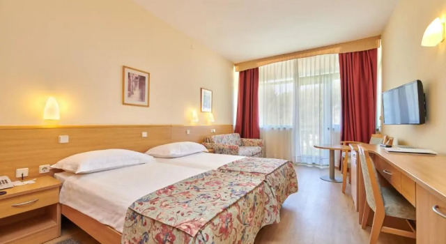 Номер Premium с балконом Hotel Aurora Plava Laguna