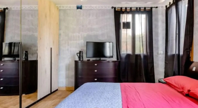 Stunning 3-bed House in San Zenone Degli Ezzelini, Prenota Casa vacanze Hotel a Veneto con parcheggio, Parcheggio